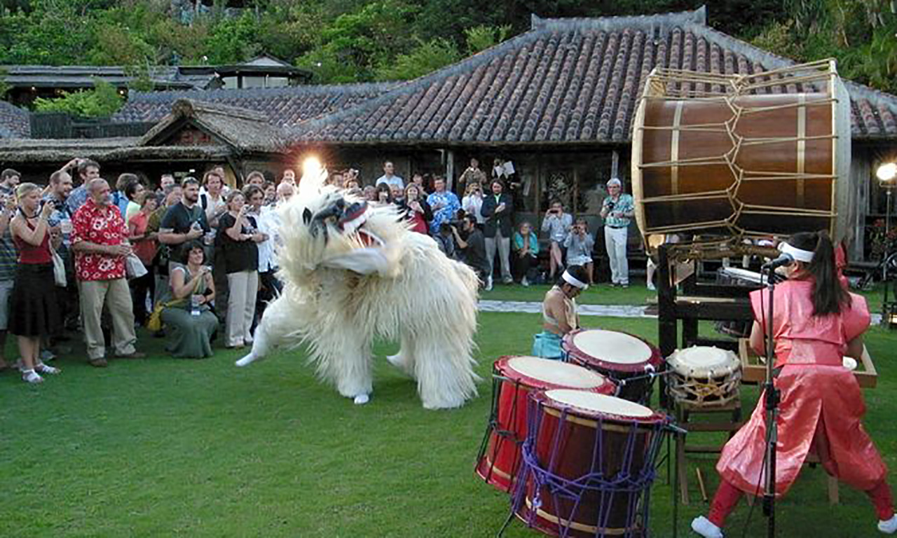 Choose a cultural stage performance for your party: Traditional eisa dancing, etc.